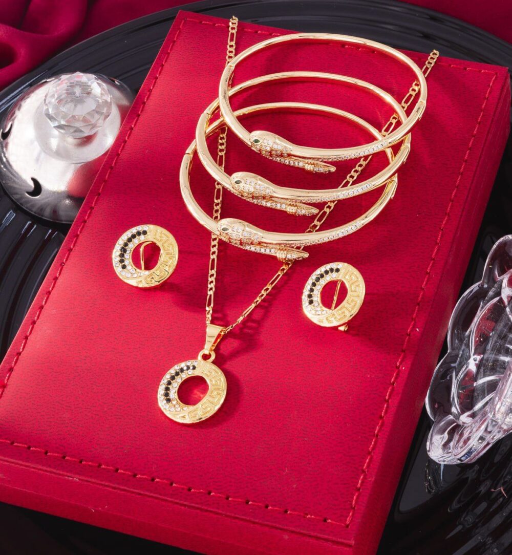 Collier Trois Pièces (HNECH)